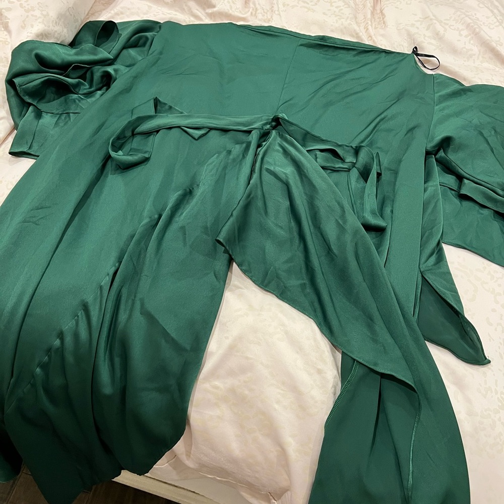 Green blouse - Picture 7 of 7